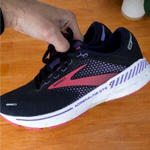 Brooks Women's Adrenaline GTS Shoes - Black and Pink